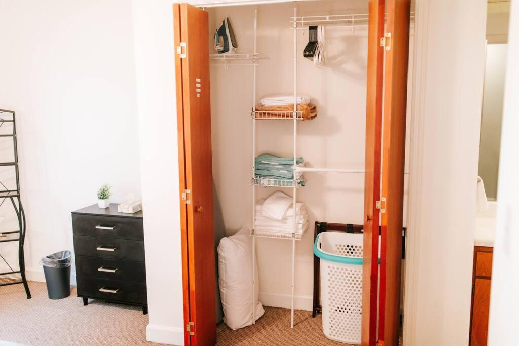 Apartmán Cozy 3-Bed Athens Getaway, Right Near Uga! Exteriér fotografie